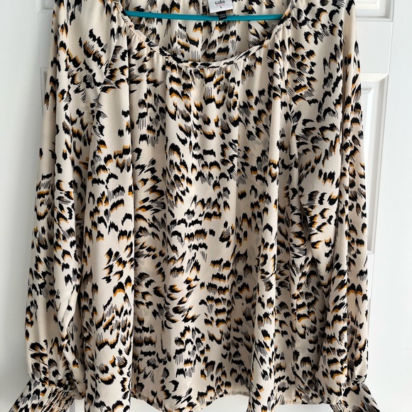 CAbi Tops - Cabi Item #4335 Round Trip Blouse Fall 2022